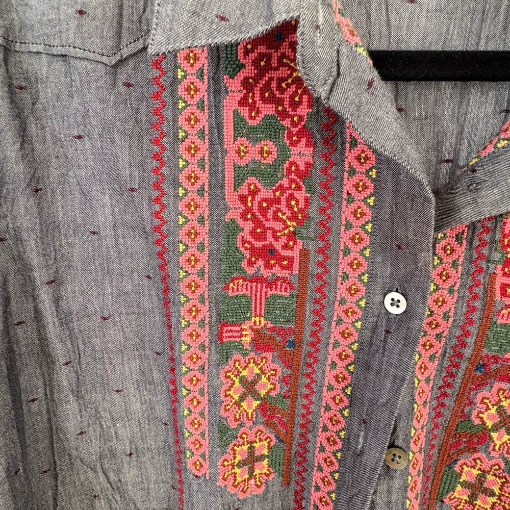 Sundance Gray Cotton Textile with Red and Green Embroidery - Picture 4 of 6